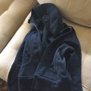 Used lulu lemon scuba hoodie